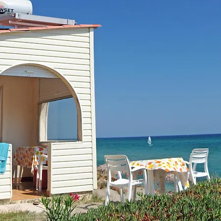 Domaine Naturiste De Riva Bella キャンプ場 Linguizzetta