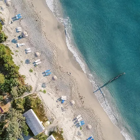 キャンプ場 Domaine Naturiste De Riva Bella *