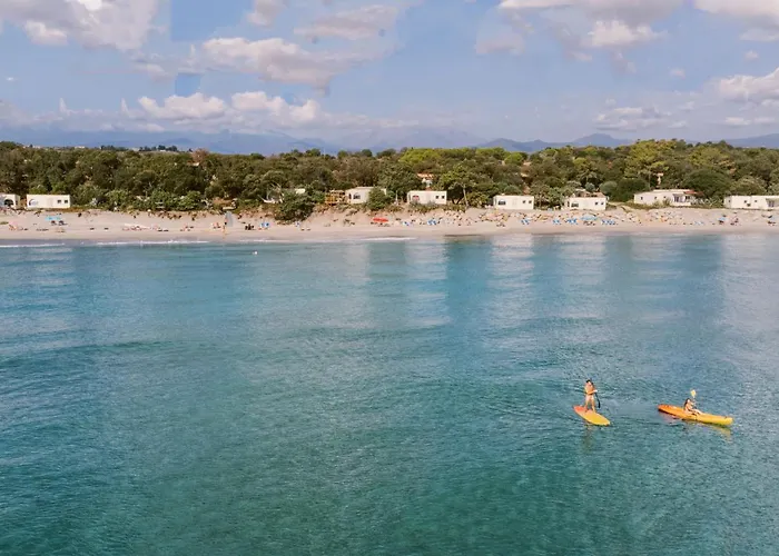 Domaine Naturiste De Riva Bella Kamp alanı Linguizzetta