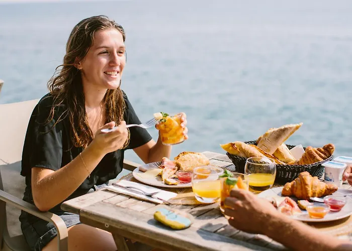 Domaine Naturiste De Riva Bella Kamp alanı Linguizzetta