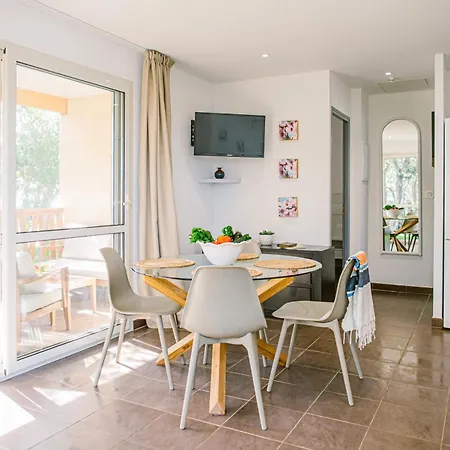 Domaine Naturiste De Riva Bella *