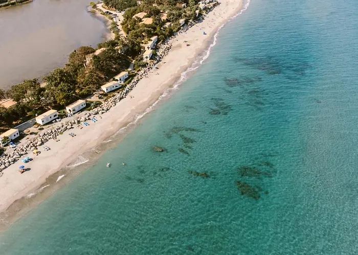 Domaine Naturiste De Riva Bella *