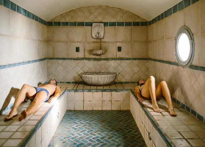 אתר קמפינג Domaine Naturiste De Riva Bella Linguizzetta