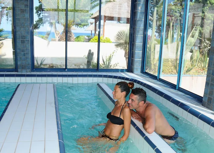 Domaine Naturiste De Riva Bella אתר קמפינג *